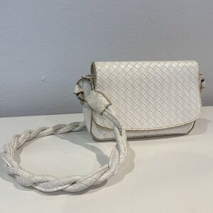 MOVING SALE White Woven Twisted Handle Shoulder Bag